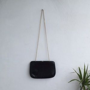 SAKS FIFTH AVENUE CLUTCH ⚡️